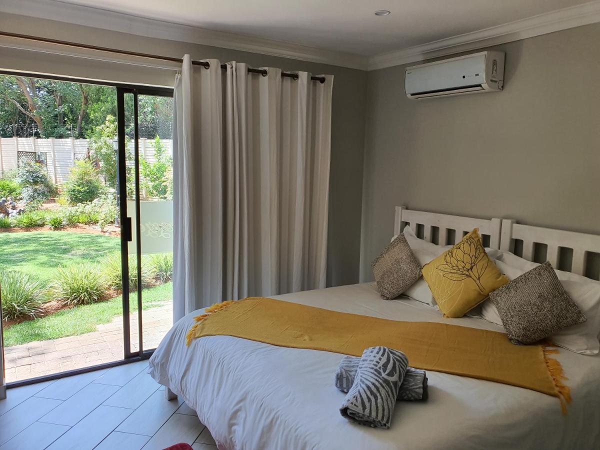 Chic Breeze Hotel Bloemfontein Exterior photo