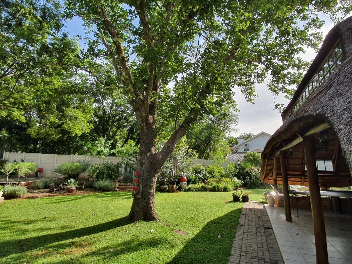 Chic Breeze Hotel Bloemfontein Exterior photo